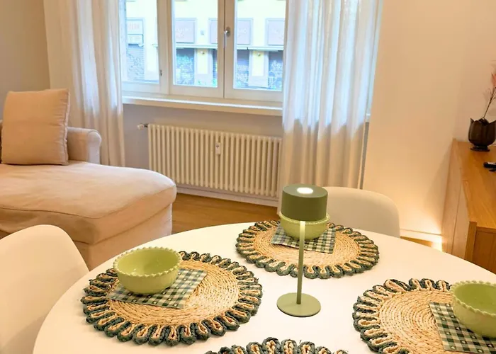 Lägenhet Modern Centre Near San Babila And Duomo *