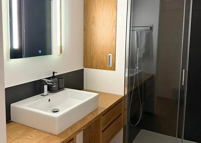 Lägenhet Modern Centre Near San Babila And Duomo Milano